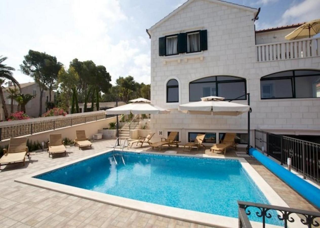 Apartments Grlica Sutivan Exterior photo